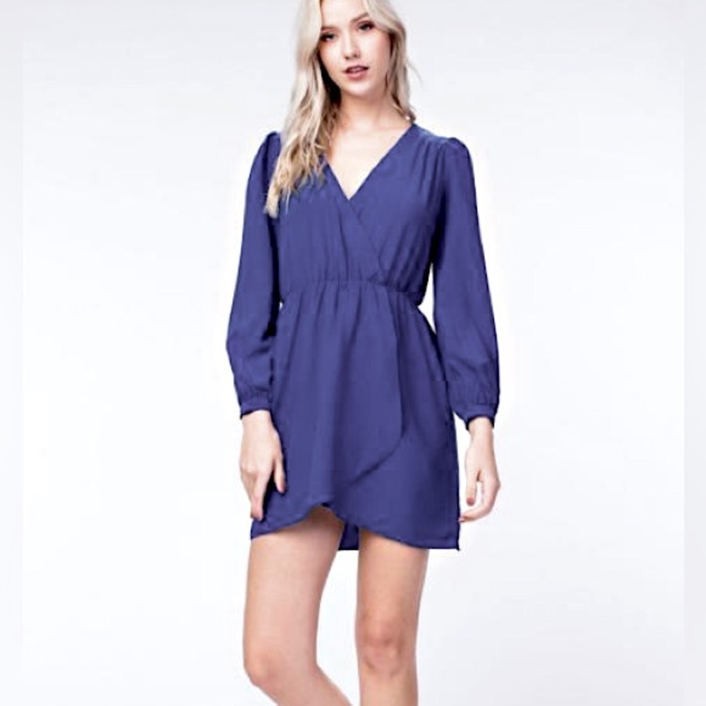 Navy Blue Long Sleeve Wrap Dress- Never worn- like new, smalll